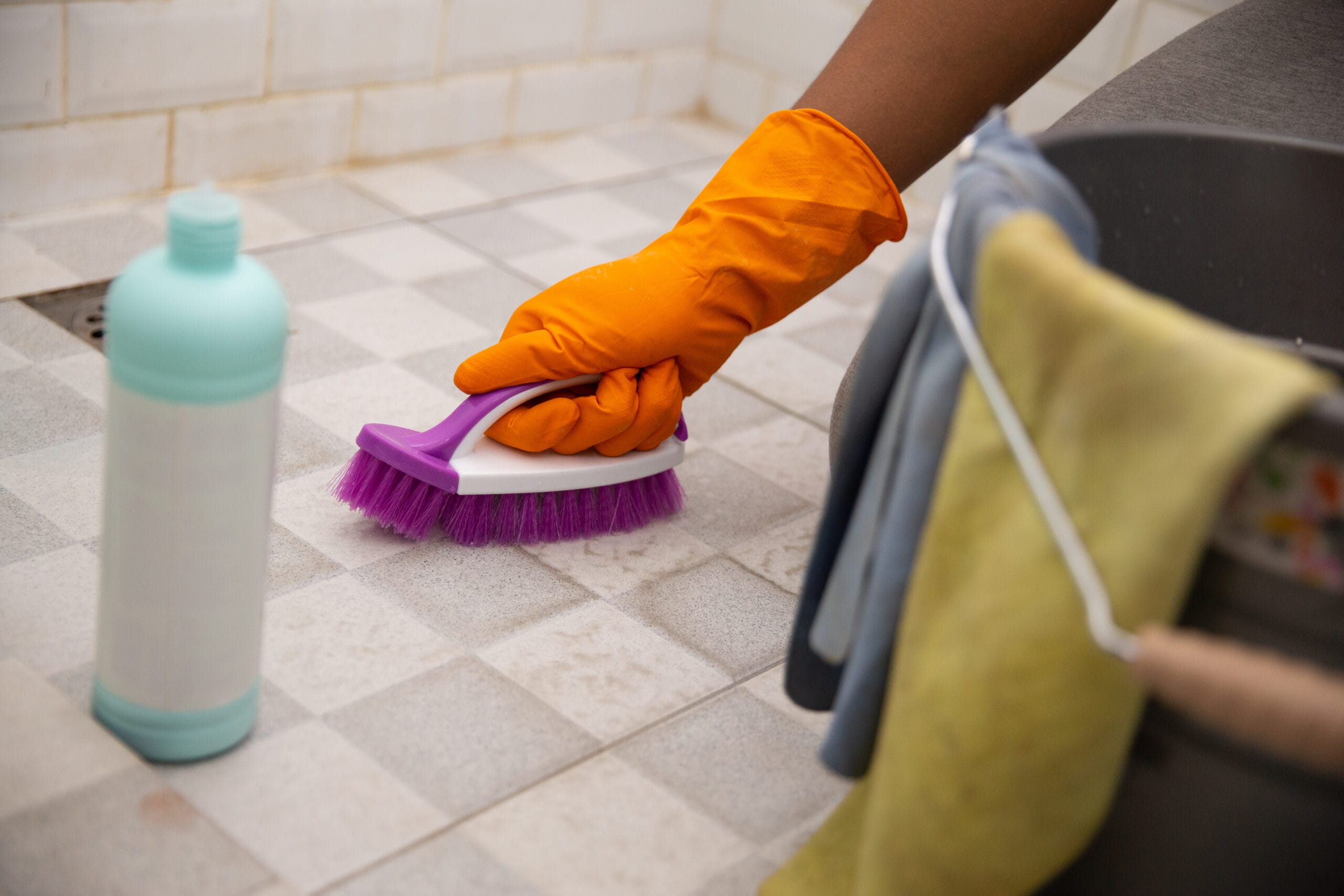  How to Use Mapei Ultracare Grout Cleaner for Perfect Tile Maintenance - Sealant Supplies Ltd