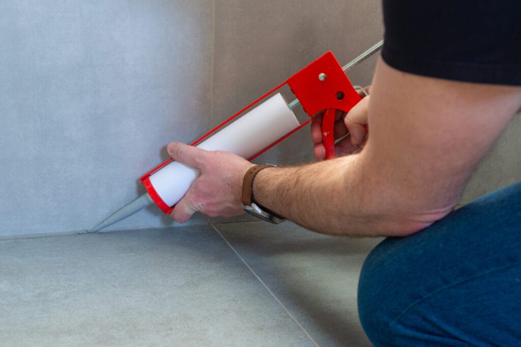 Hybrid vs Silicone Sealants: Choosing the Right Option for Your Project